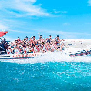 Love Boats in Dubai – Boat Tours and Cruises Cdxb.com Special Offers, Deals & Discounts in Canada