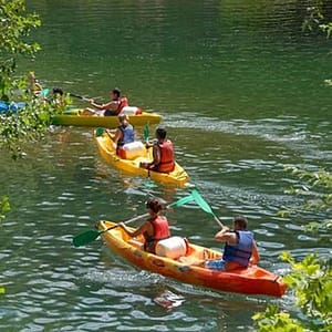 Descente de la rivière Rouge en canoë, kayak ou paddleboard at Mont Tremblant Activity Centre, Quebec, Canada Cdxb.com Special Offers, Deals & Discounts in Canada