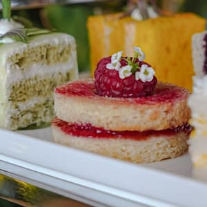 Premium Dining experience at At.mosphere Burj Khalifa – Burj Khalifa Cdxb.com Special Offers, Deals & Discounts in Canada